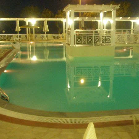 Aphrodite Beach Hotel Vatera Exteriör bild