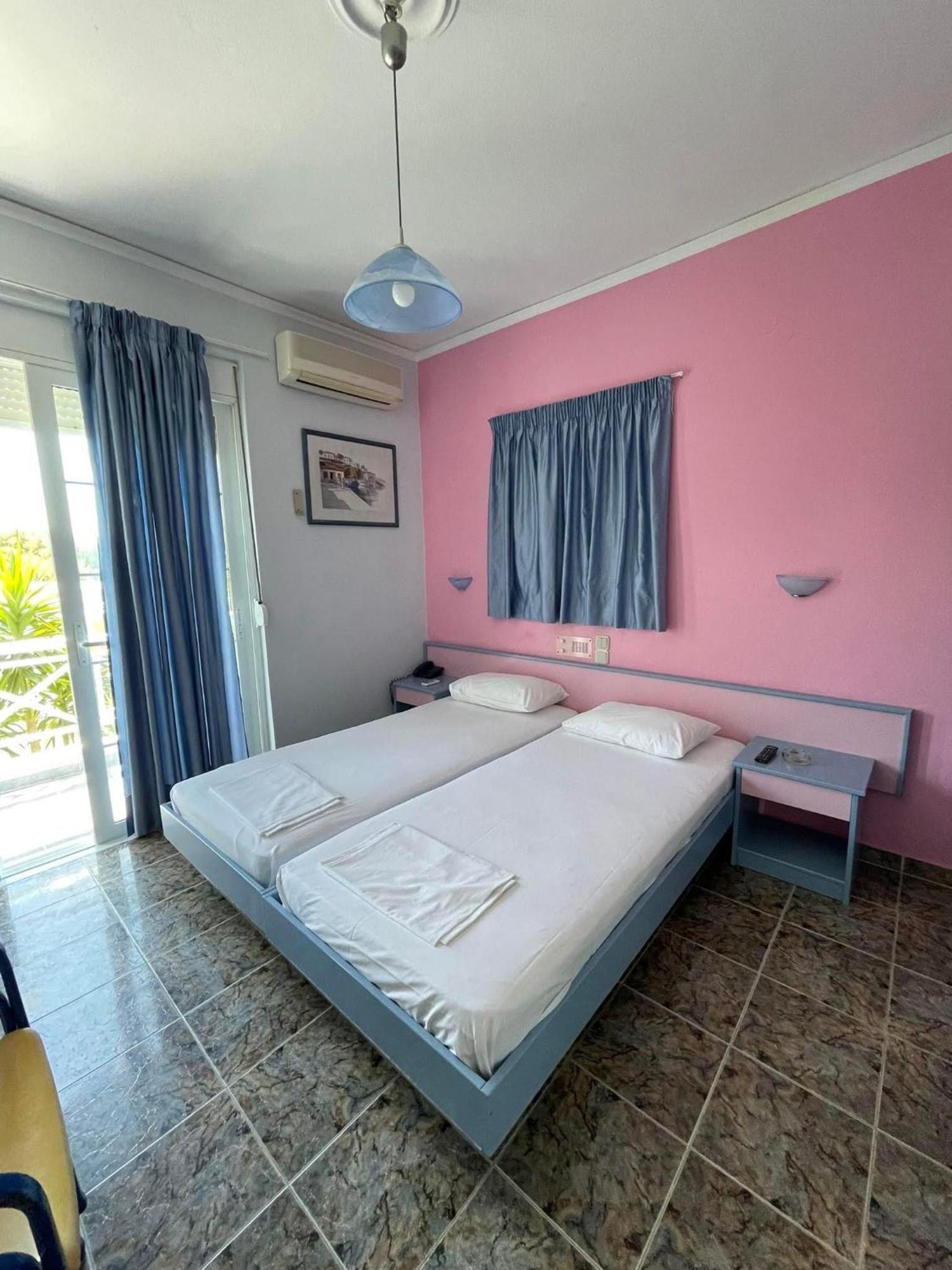 Aphrodite Beach Hotel Vatera Exteriör bild